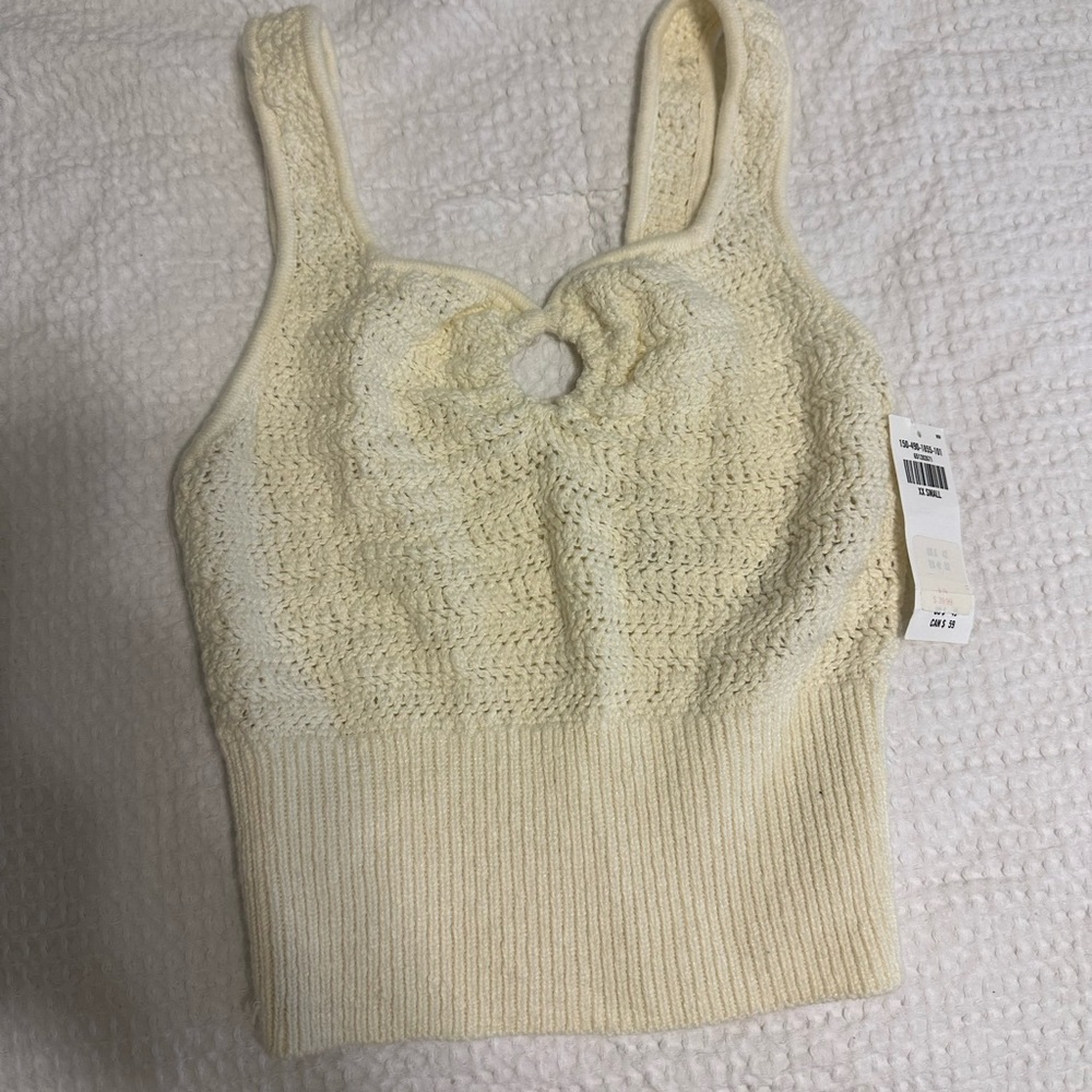 Abercrombie Crop top